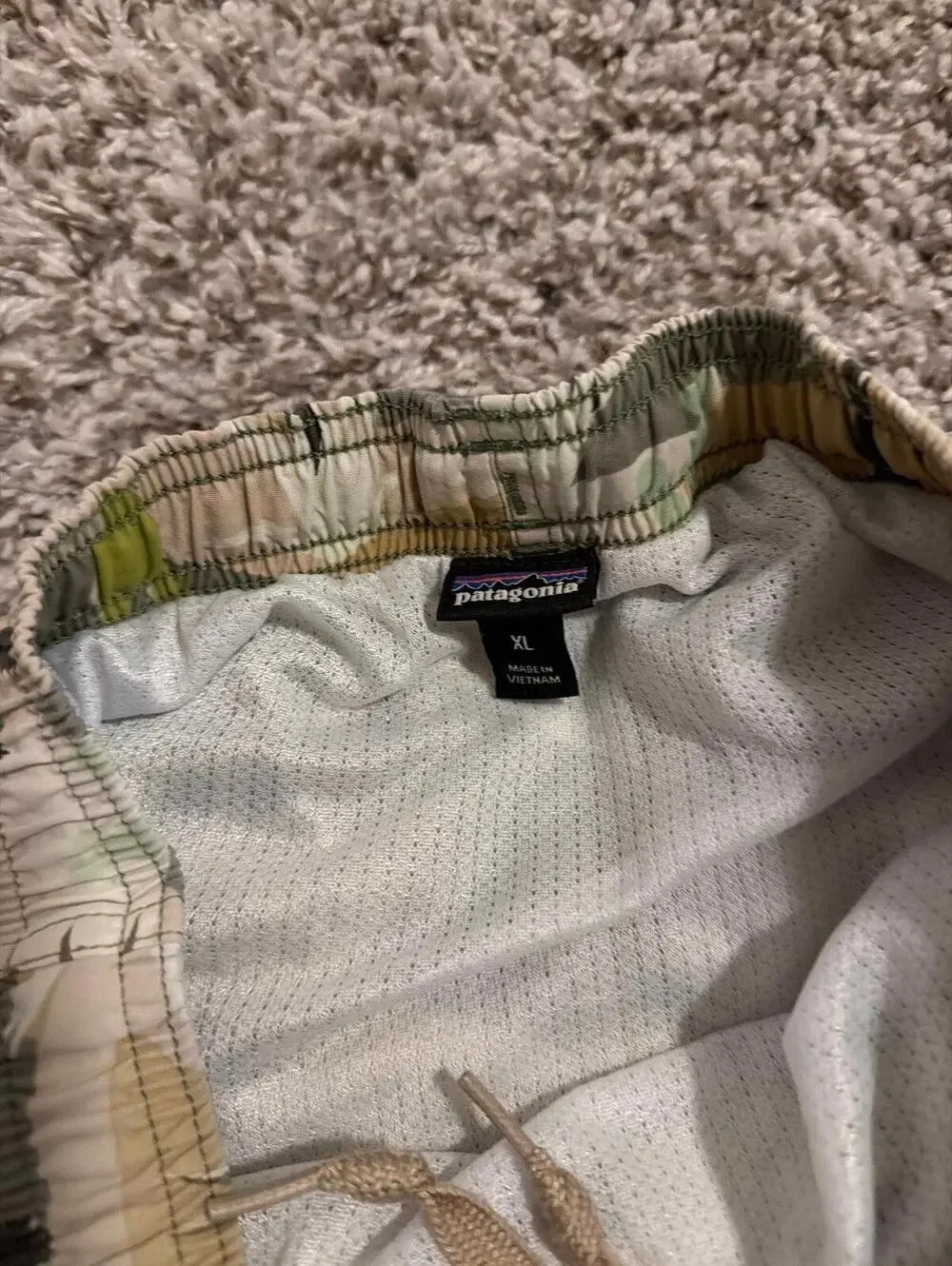 Patagonia Boys Swim Trunks XL Desert Camo Quick-Dry Shorts